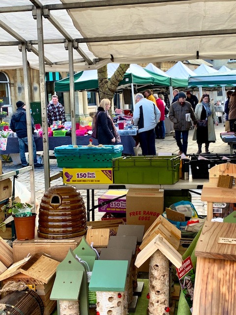 Another busy market day at well
