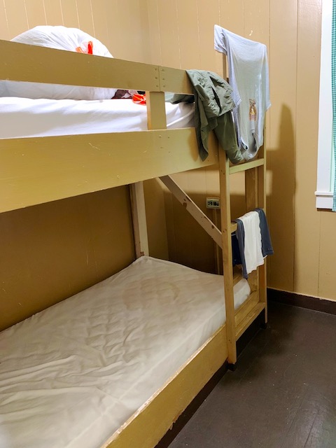 Iliahi Koke'e cabin single beds