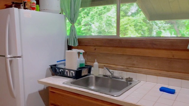 kitchen of the Ohe-Ohe Koke'e Cabin