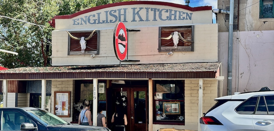 Boobys D's restaurant in Jerome Az