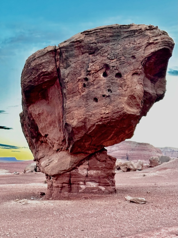 Huge boulder on Lee's Ferry Road in Marble Canyon balancing on a smaller rock